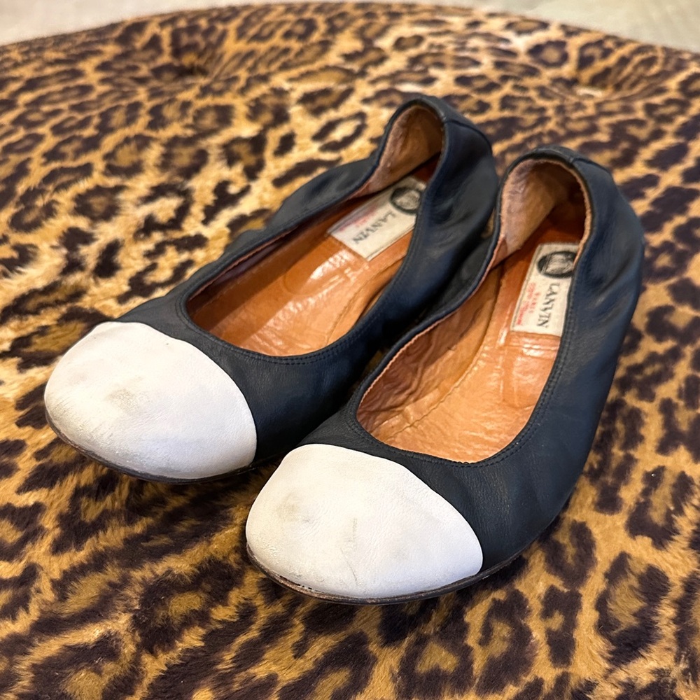 Lanvin Black and White Leather Flats